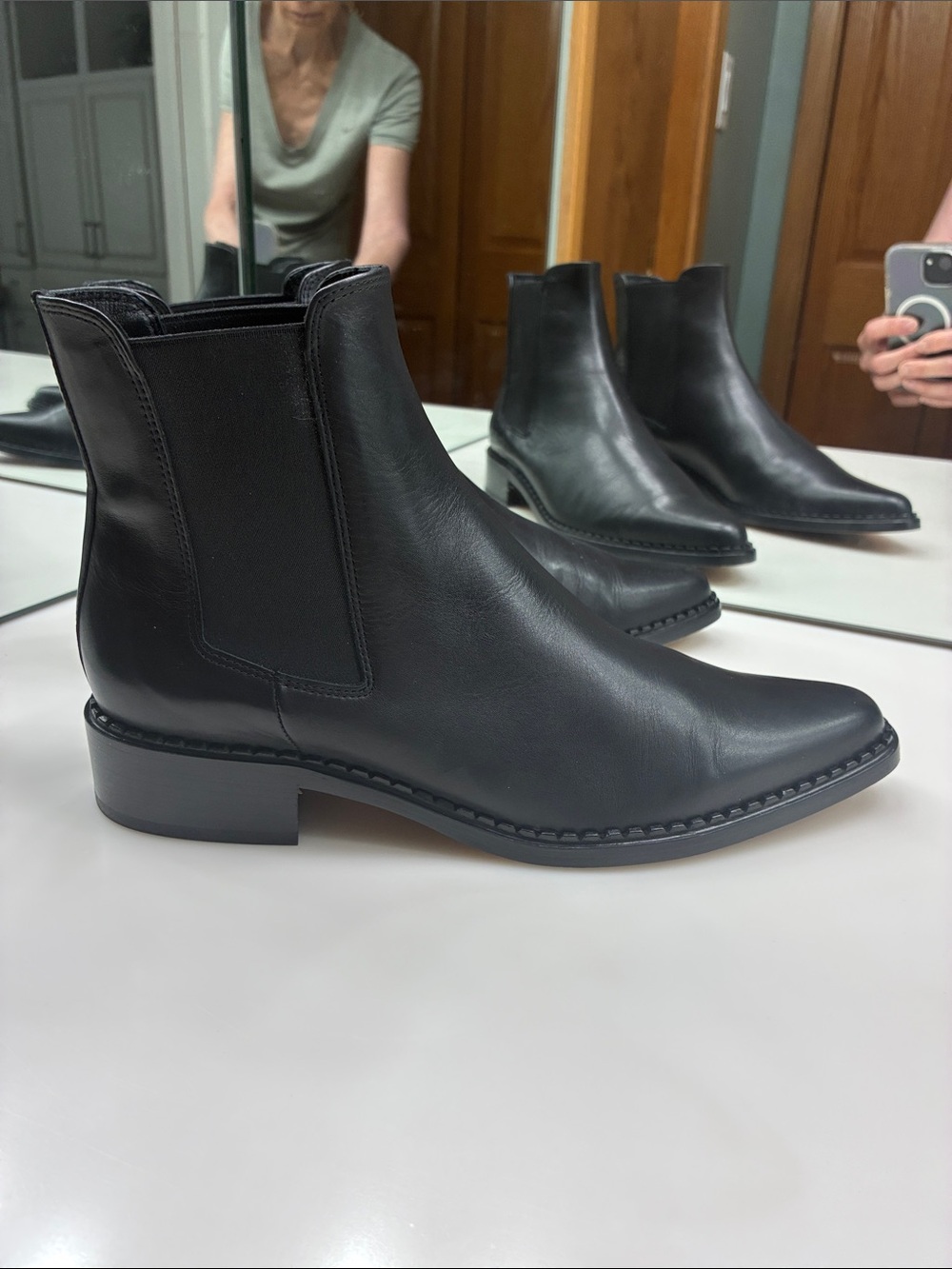 Vince Black Denver Black Leather Ankle Boots Size 9.5 Worn Twice